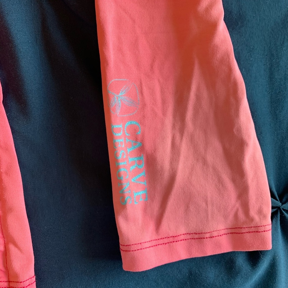 Carve Design Rash guard - Picture 3 of 6